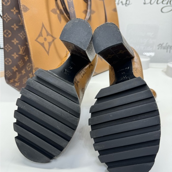 Louis Vuitton boots reverse - Picture 12 of 12